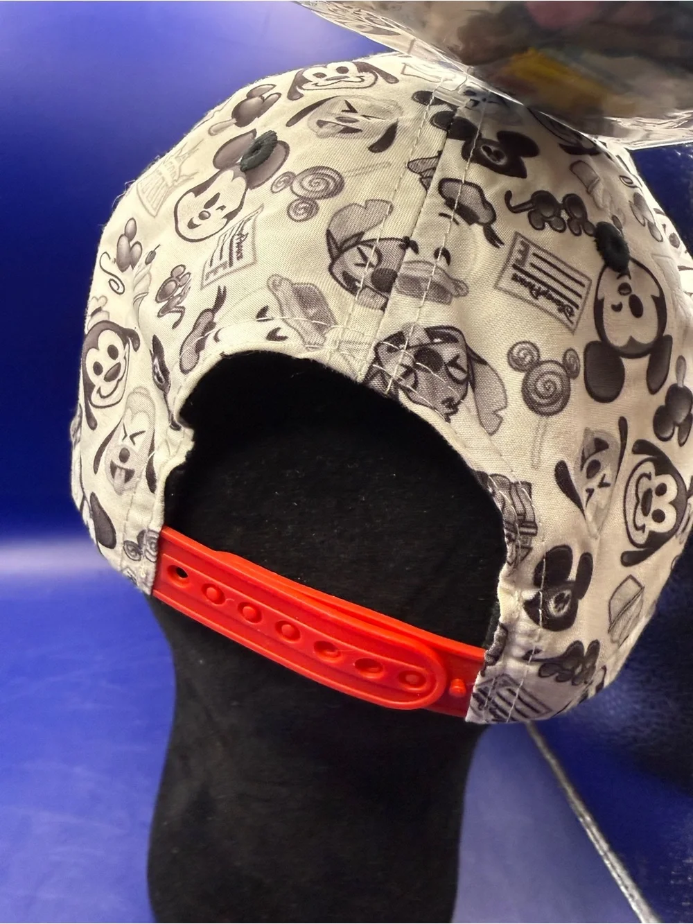 Disney Parks Emoji Baseball Cap NWT 7 Patches Mickey Minnie Stitch Pluto